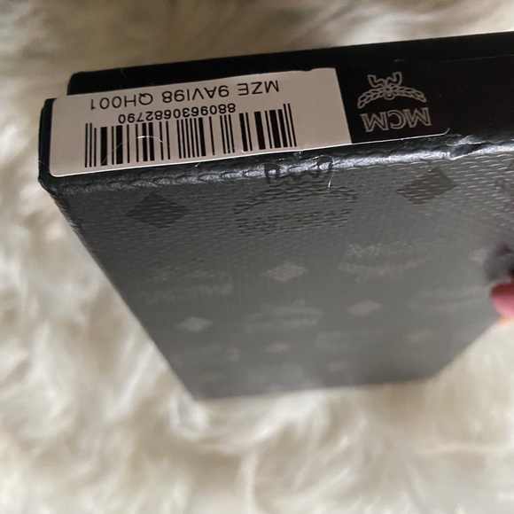 Various phone cases for XS max - Picture 6 of 6